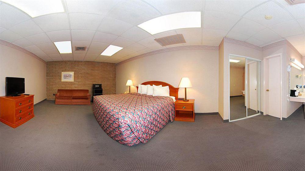 Rodeway Inn Cow Palace Lamar Kültér fotó